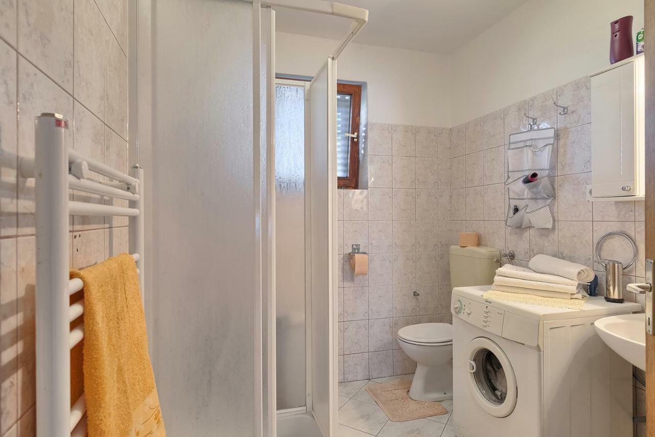 Apartman D&D, Dvorine 63 Banjole Luaran gambar